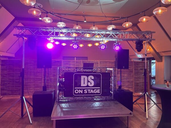 Drive-in-show Zilver